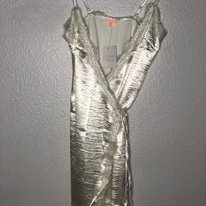 Silky wrap dress with lace